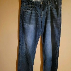 #4  Men's Old navy premium denim jeans, loose fit.